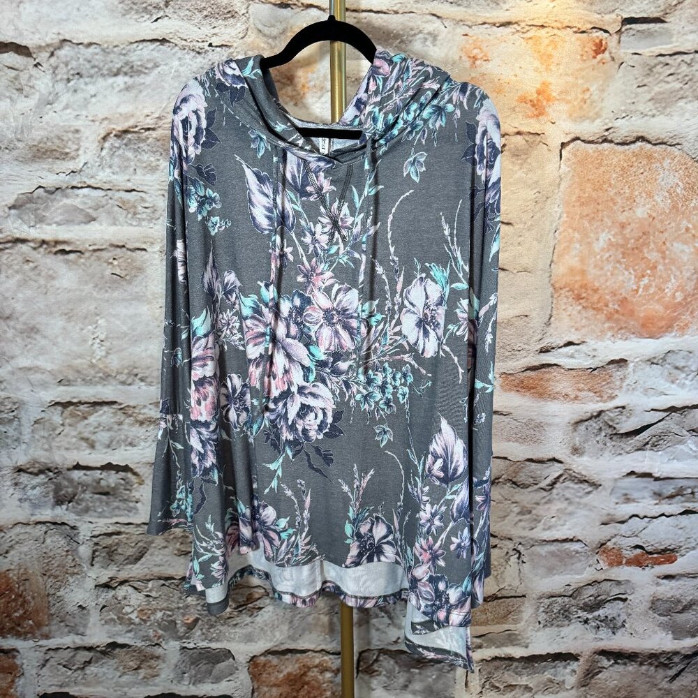 Dear Scarlett - Pullover with a Hoodie - Floral Multi - XL - NWT